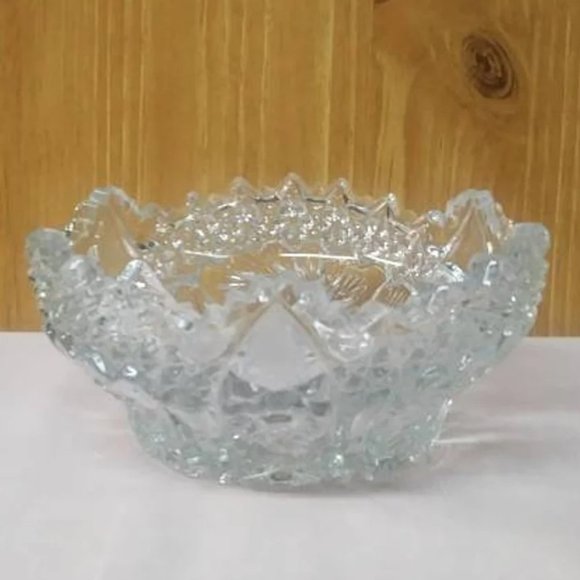 Antique Glass EAPG Bowl, Pressed Glass Dish, Pinwheel Starburst - Picture 2 of 6